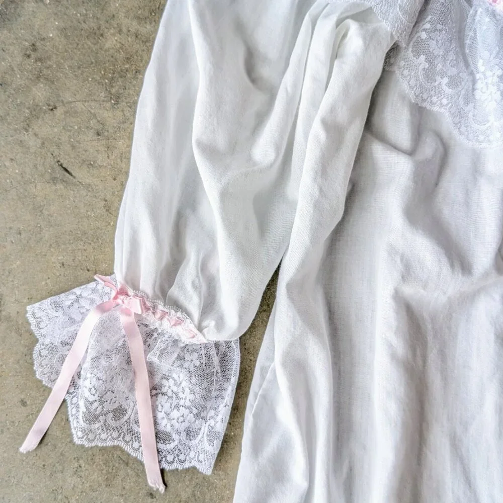 Vintage 80s Maternity Robe White Lace Ruffle Open Front Loungewear medium